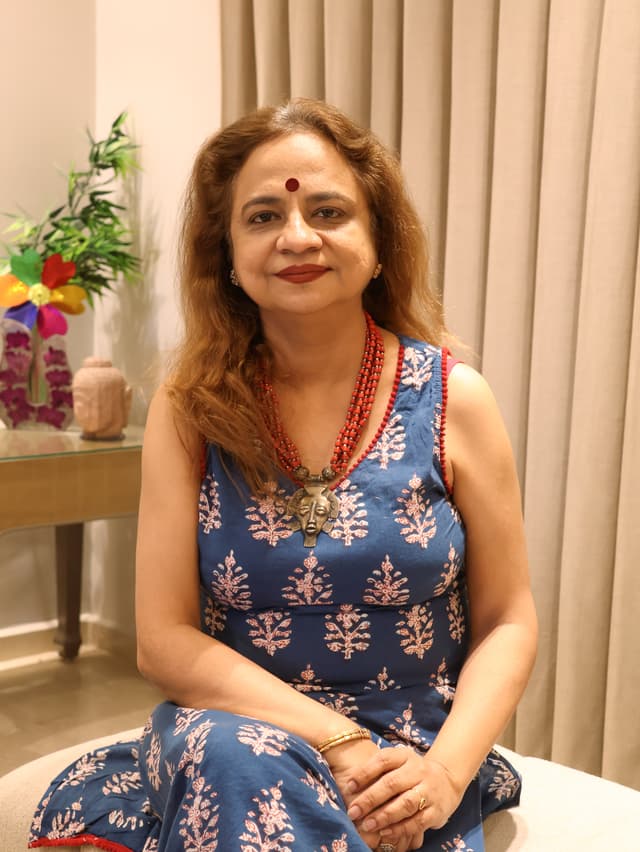 Nonah Khanna