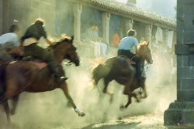 Ancient Horse Racing