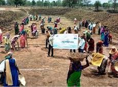 मनरेगा के तहत श्रमिक परिवारों को 100 दिन का काम देने में देश में यूपी नंबर-1 दूसरे स्थान पर आंध्र प्रदेश