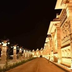 उज्जैन :प्रधानमंत्री नरेंद्र मोदी आगामी 11 अक्टूबर को कॉरिडोर का लोकार्पण करेंगे।महाकाल मंदिर कॉरिडोर के प्रथम चरण का काम पूरा हो चुका है।