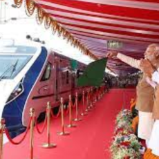 पीएम मोदी ने भोपाल से 5 नई वंदे भारत एक्सप्रेस ट्रेनों को दिखाई हरी झंडी